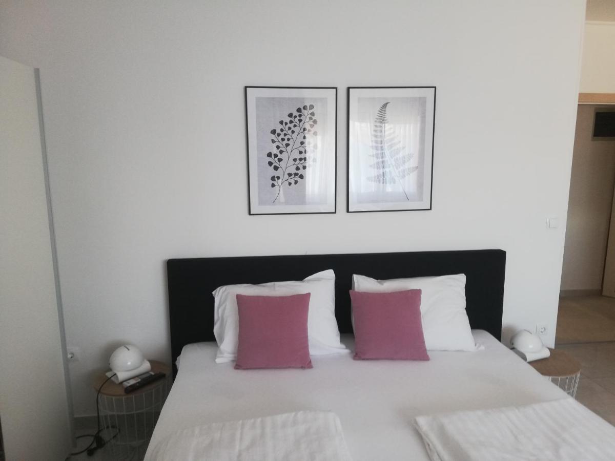 Apartment Susanj Karlobag Eksteriør bilde
