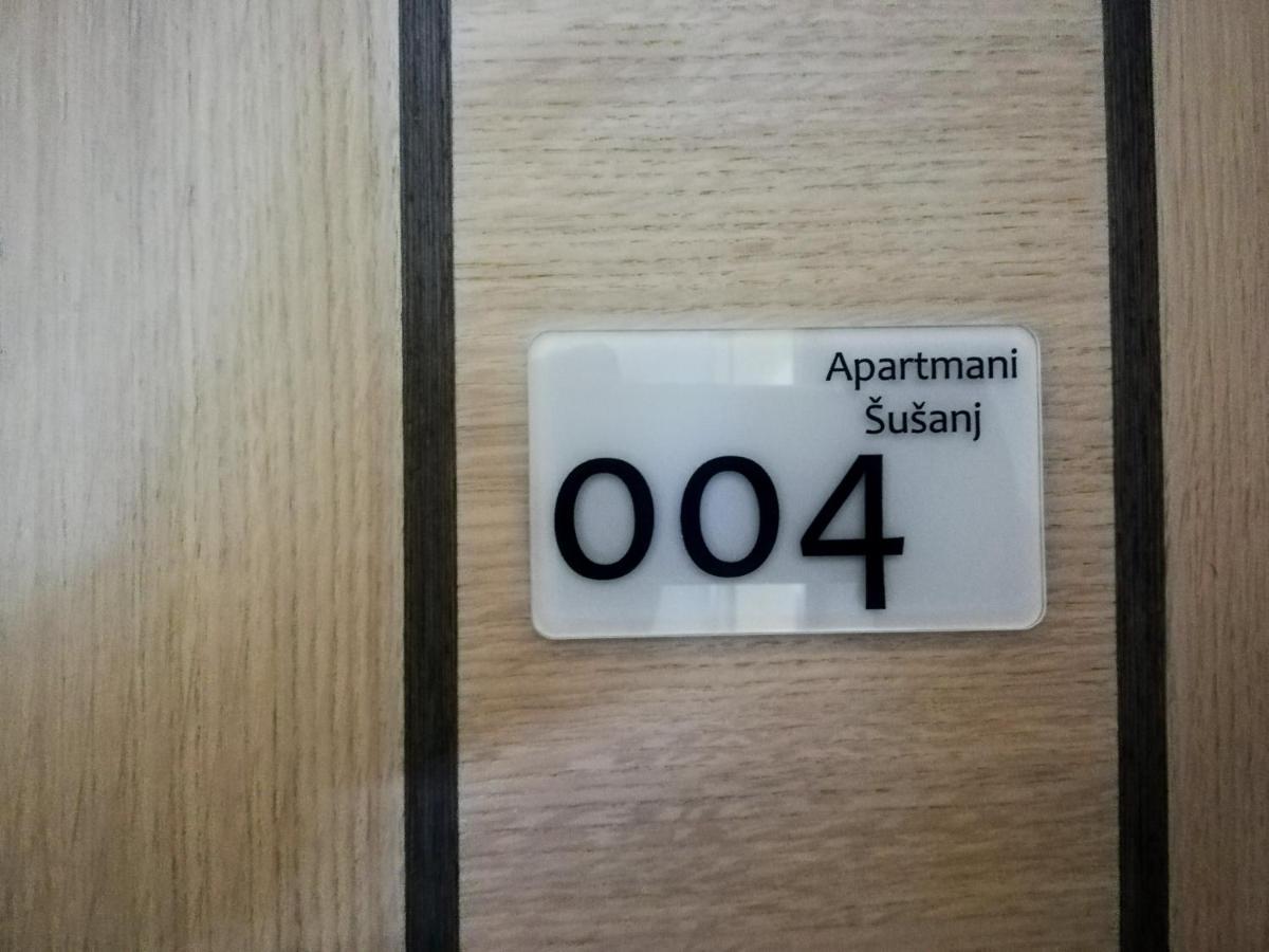 Apartment Susanj Karlobag Eksteriør bilde