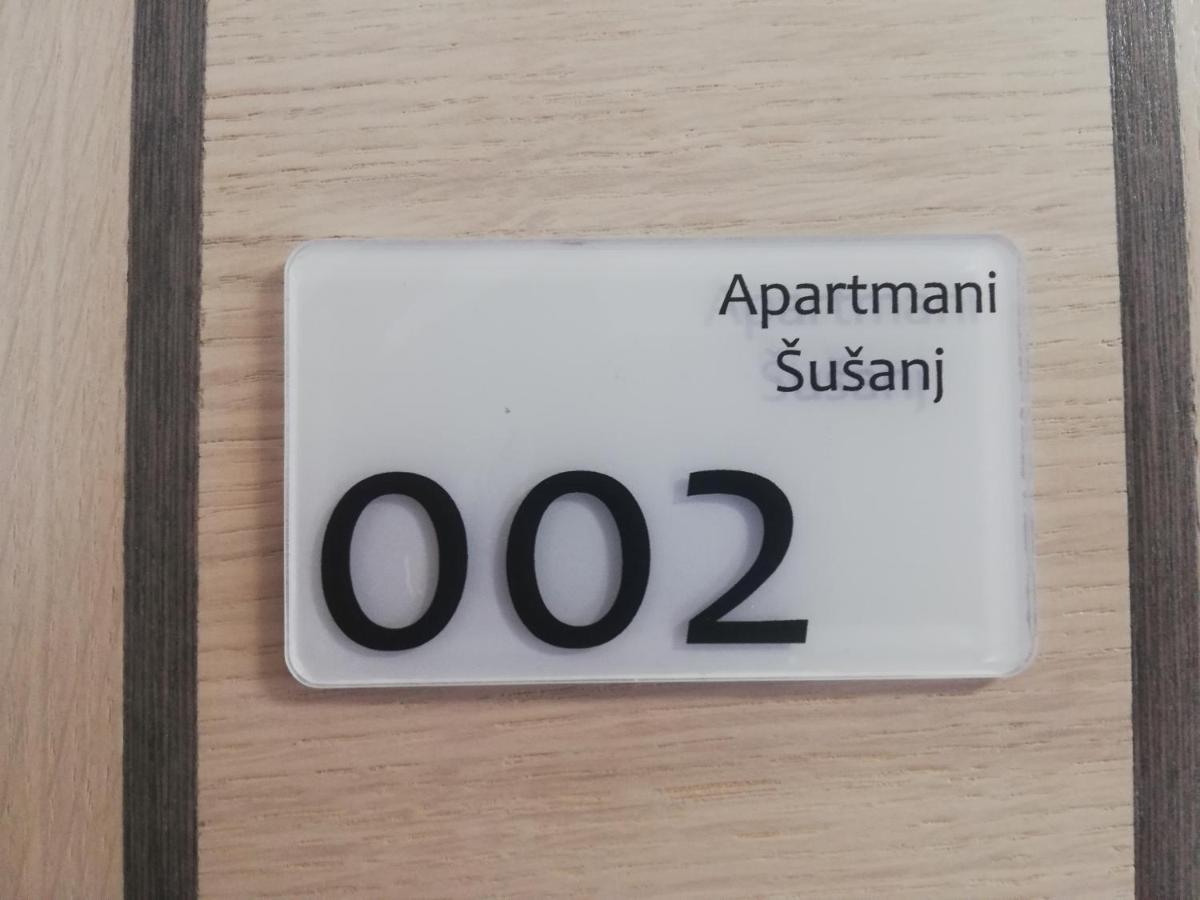 Apartment Susanj Karlobag Eksteriør bilde