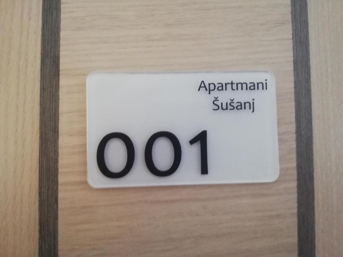 Apartment Susanj Karlobag Eksteriør bilde