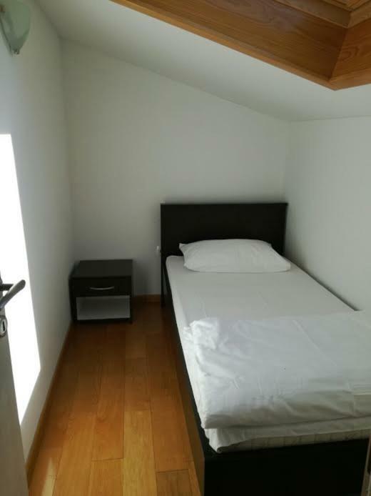 Apartment Susanj Karlobag Eksteriør bilde